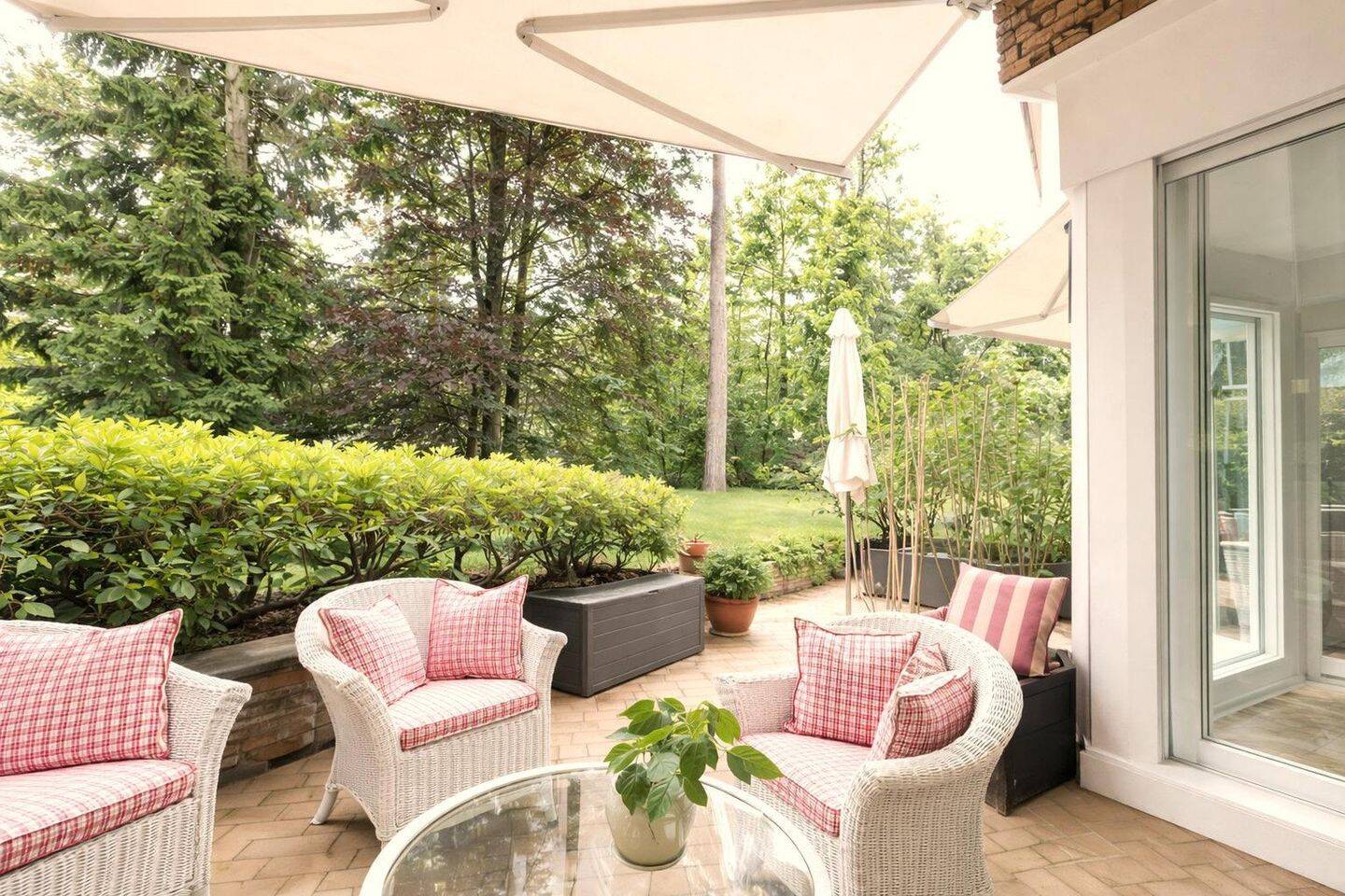 Exklusive Gartenwohnung in Dahlem mit Privatgarten & Terrasse, 14195 Berlin (Steglitz-Zehlendorf)