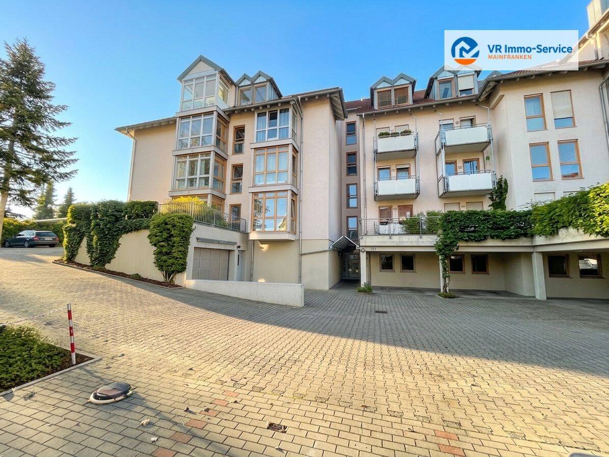 Ihr neues Anlageobjekt: Vermietete Eigentumswohnung mit Duplex-Tiefgaragenstellplatz, 97076 Würzburg (Grombühl Lengfeld)
