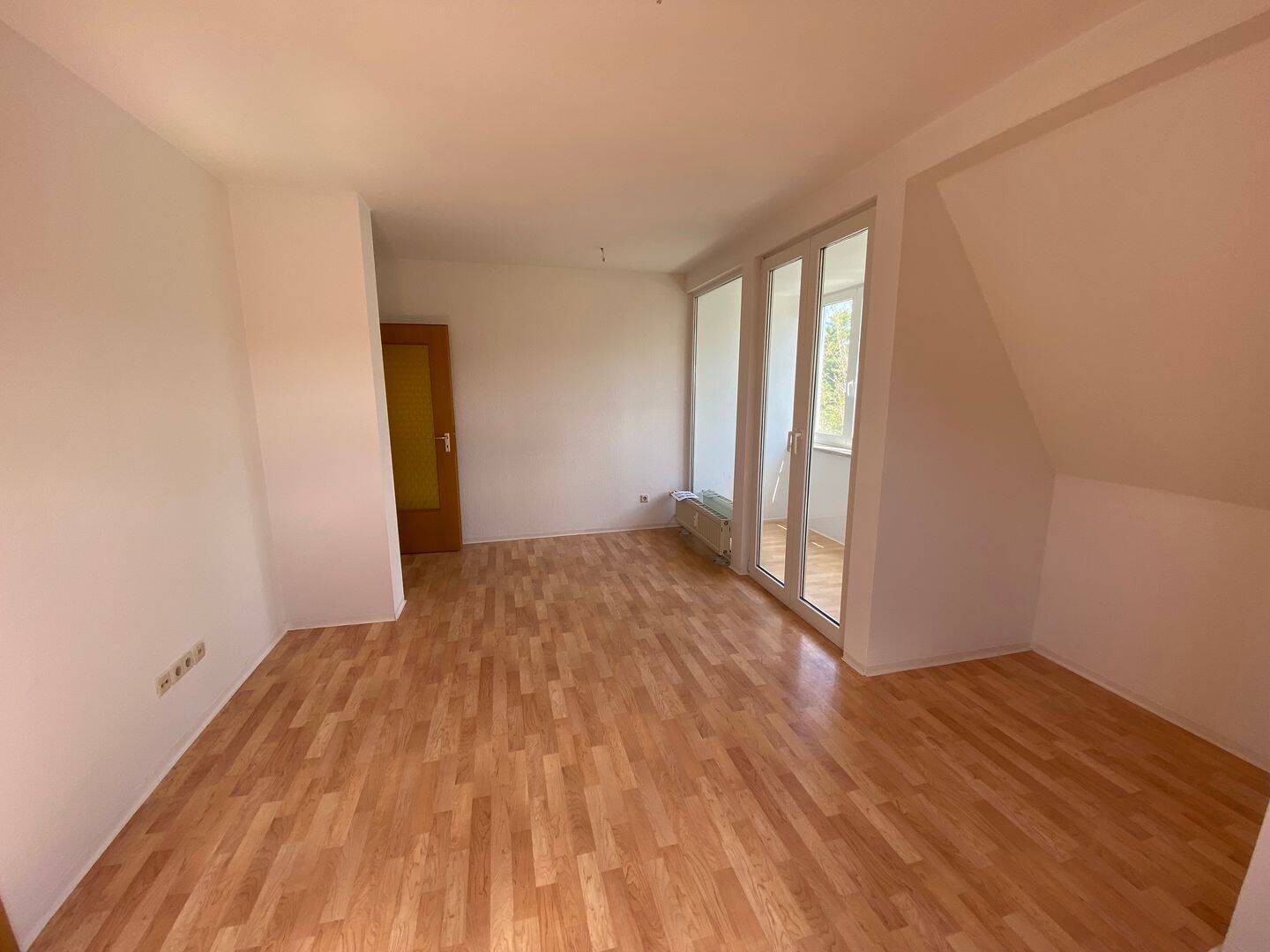 Neu!!! Schöne 4-DG-Raum-Wohnung in Chemnitz-Hilbersdorf, 9131 Chemnitz (Ebersdorf Hilbersdorf)