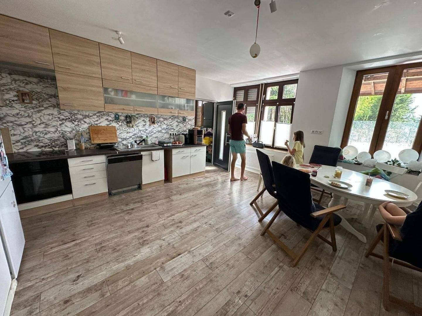 Familienfreundliche 4-Zimmer-Wohnung in Schopfheim-Fahrnau, 79650 Schopfheim
