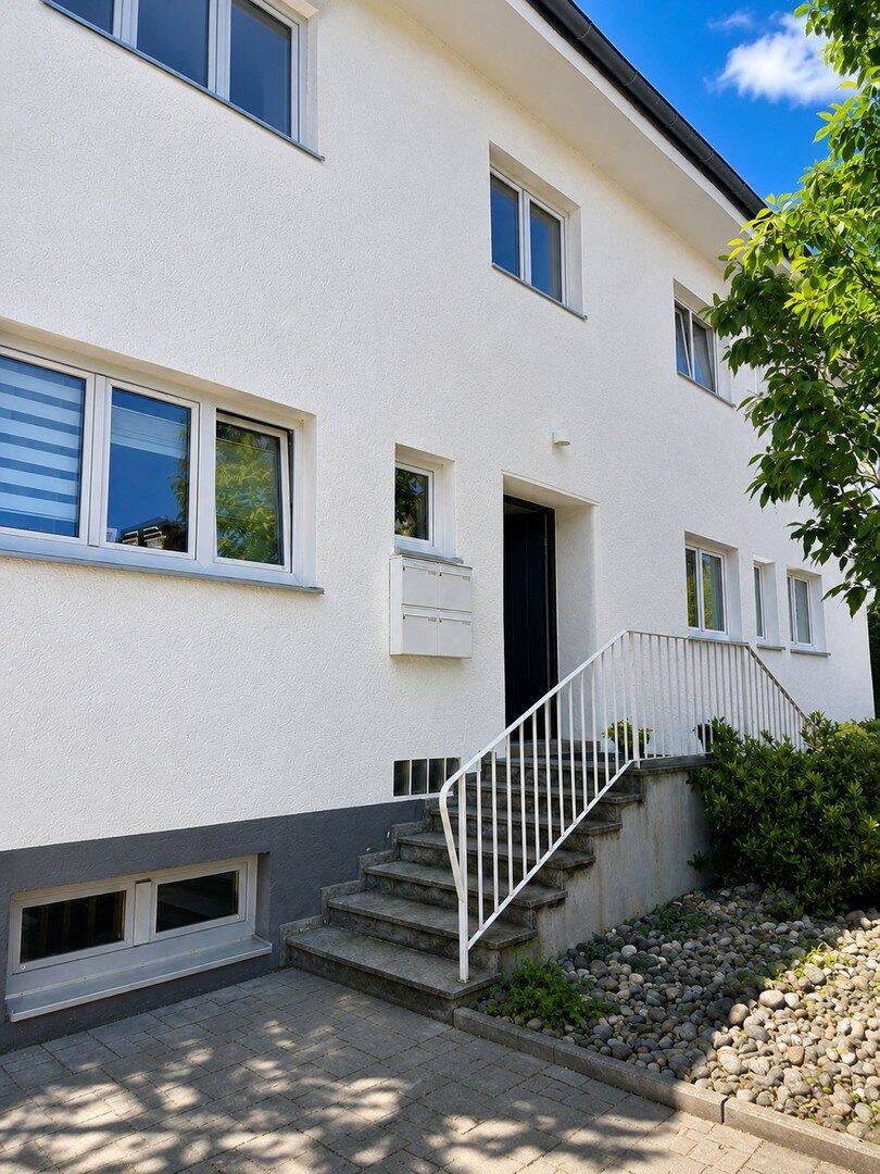 Lichtdurchflutete Dachterrassenwohnung in bester Lage, 81375 München (Hadern)