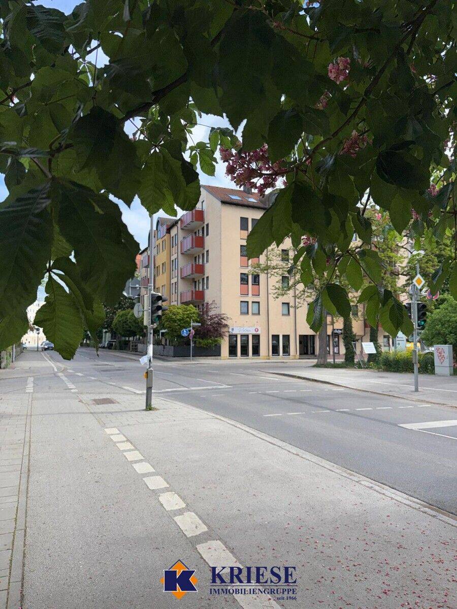 Zentrales aber ruhiges 1,5-Zi.-Apartment in Pasing mit Balkon und TG-Stellplatz, 81243 München (Aubing-Lochhausen-Langwied Pasing-Obermenzing)
