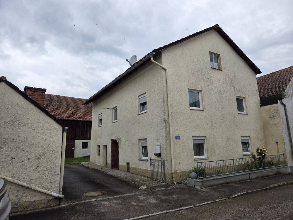 Ländlicher Charme, Bauernhof mit Nebengebäuden und großem Grundstück in Bettbrunn!, 85092 Kösching