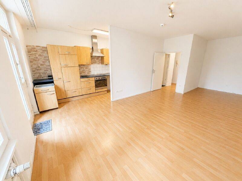 freie Wohnung in Tiergarten mit Spreeblick, 10557 Berlin (Mitte Hansaviertel Moabit Tiergarten)
