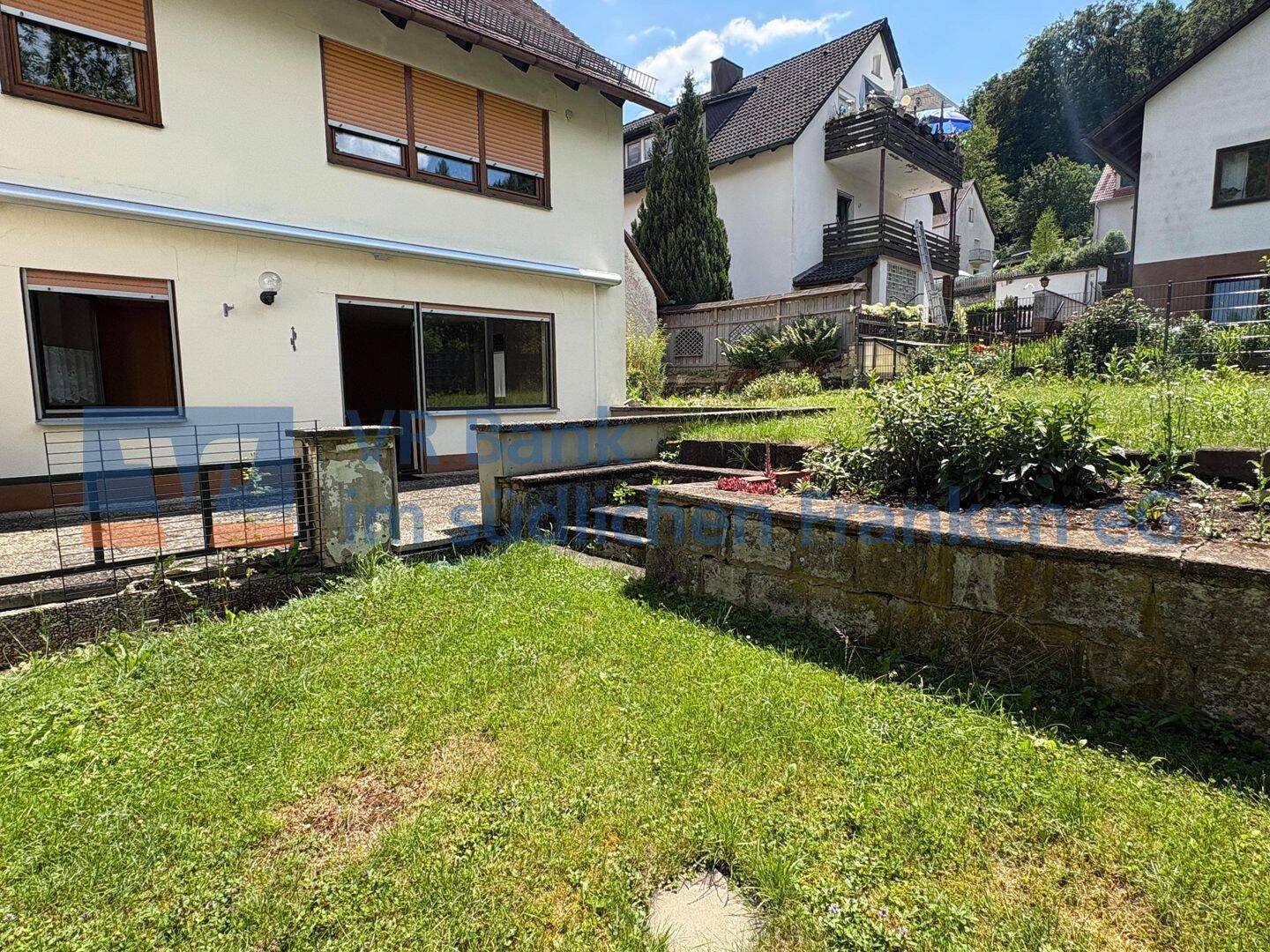 Schöne 4-Zimmer Erdgeschosswohnung mit Garten, 91757 Treuchtlingen