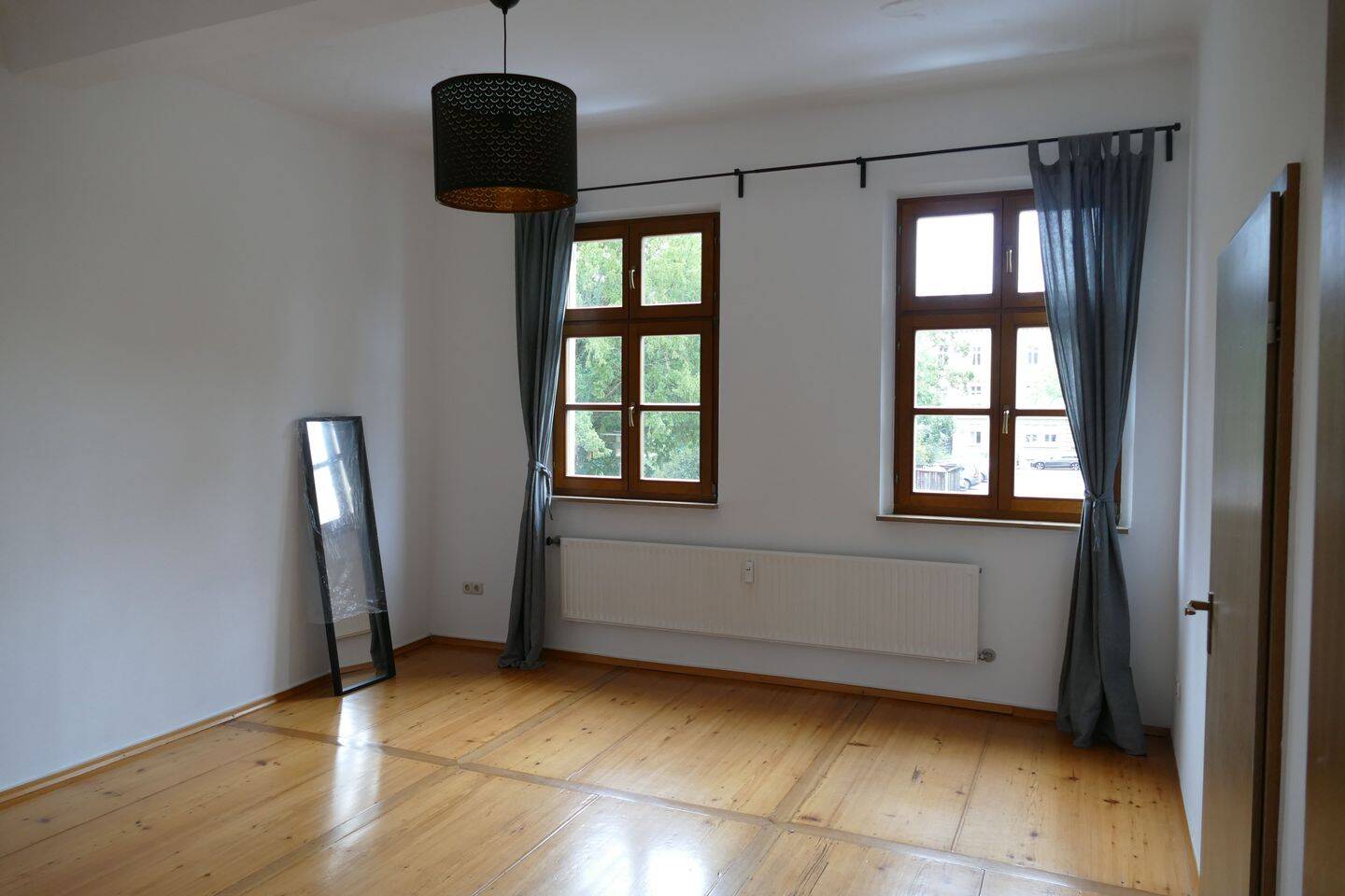 Schicke 2,5 Zimmer Altbauwohnung in der Erlanger Altstadt, 91054 Erlangen (Burgberg Erlangen-Nord Erlangen-Ost Innenstadt Sieglitzhof)
