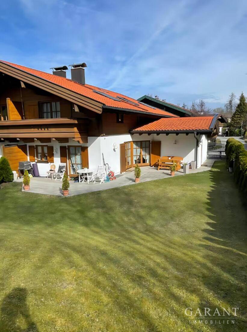 Wohnen, wo andere Urlaub machen, exklusive Doppelhaushälfte im Chiemgau, 83246 Unterwössen