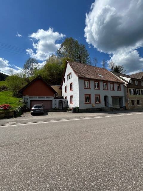 Charmantes Einfamilienhaus im Schwarzwald mit Ausbaupotential, 77793 Gutach (Schwarzwaldbahn)