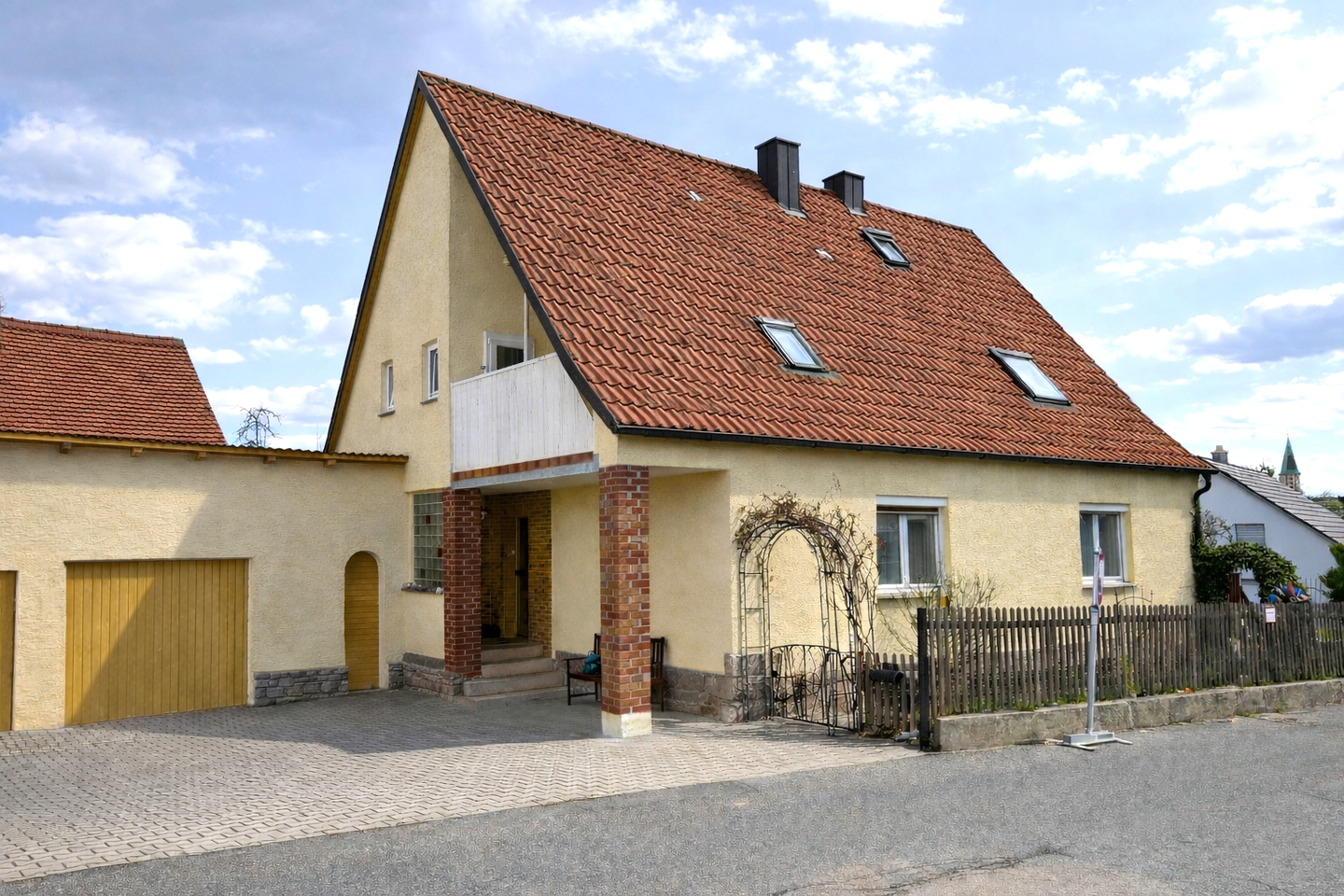 image-72572875
