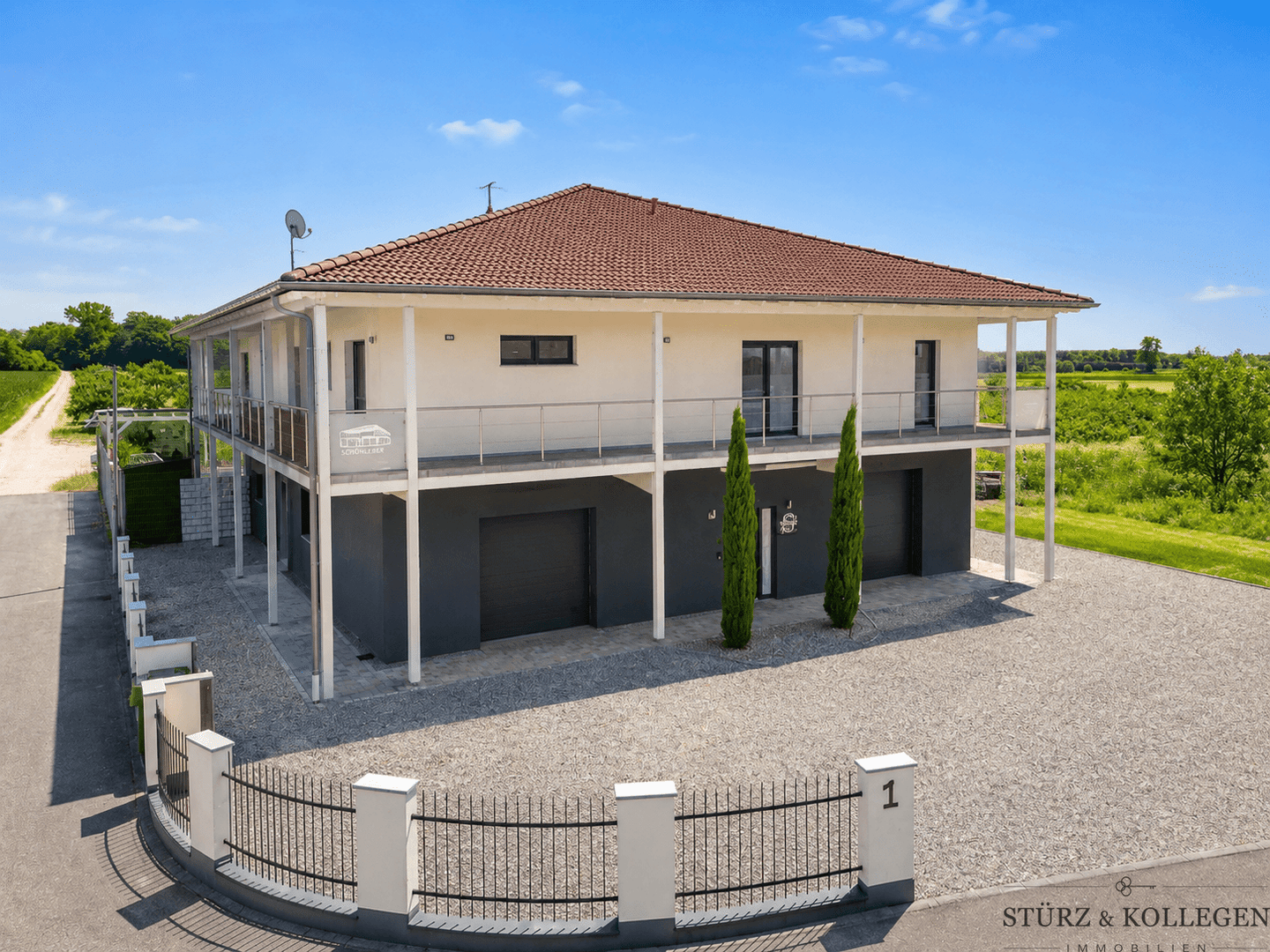Exklusive Wohn- und Gewerbeimmobilie mit Pool & PV-Anlage, 77963 Schwanau
