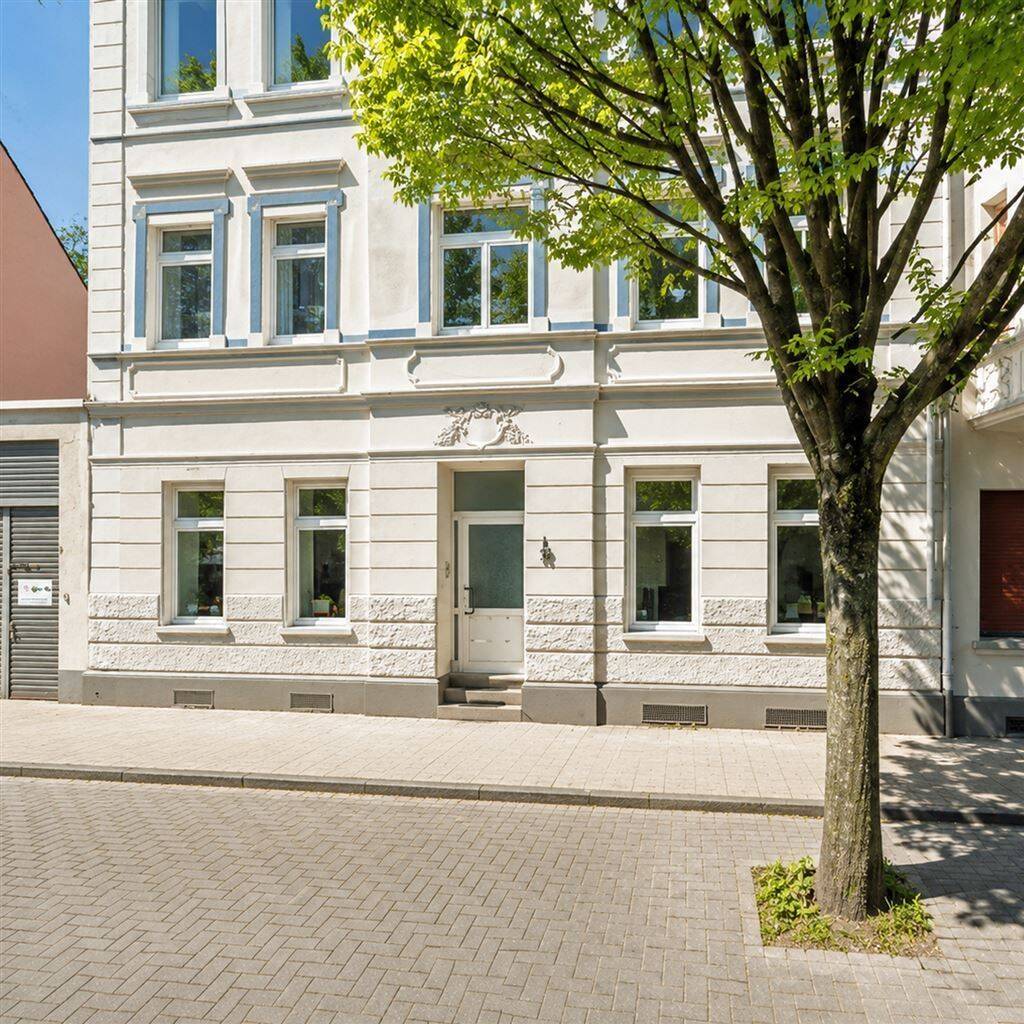 ***Geräumige Wohnung im 2. OG sucht nette Mieter***, 46047 Oberhausen