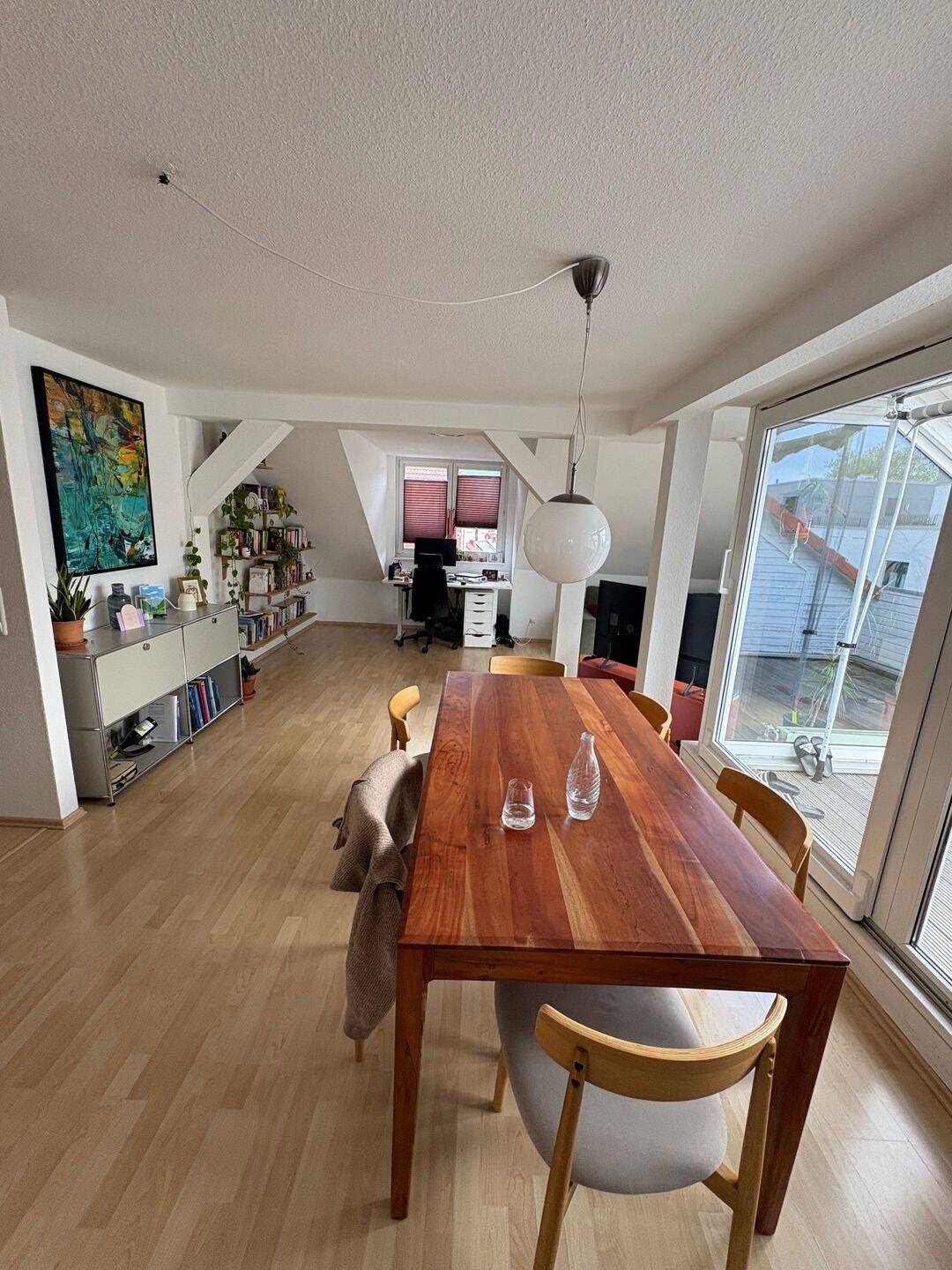 Möbilierte, helle 3 Zimmerwohnung mit Garage inkl. aller Kosten, 38106 Braunschweig (Braunschweig)