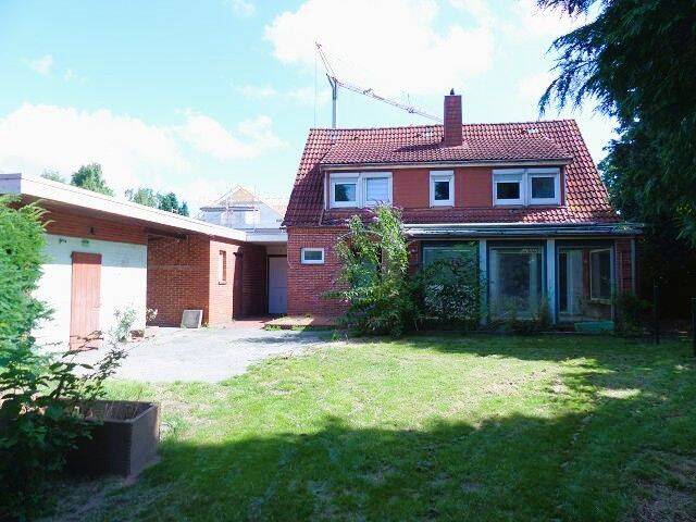 Wohnen in zentraler Lage in Bunde – Sanierungsbedürftiges Einfamilienhaus, keine Käuferprovision., 26831 Bunde