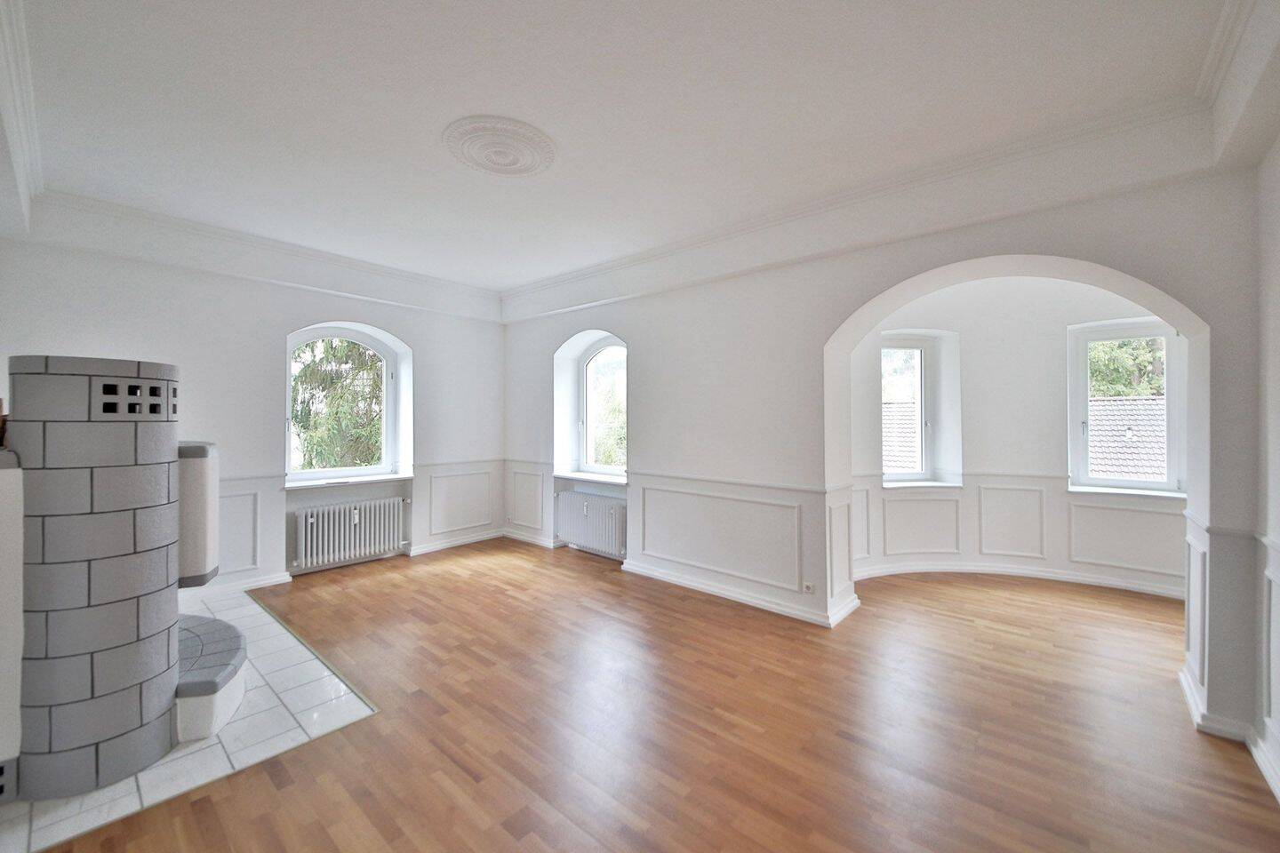 Außergewöhnlich schöne 2-Zimmer- Single- Wohnung in Bestlage von Baden-Baden zu vermieten, 76530 Baden-Baden (Ebersteinburg Innenstadt Lichtental Varnhalt Weststadt)