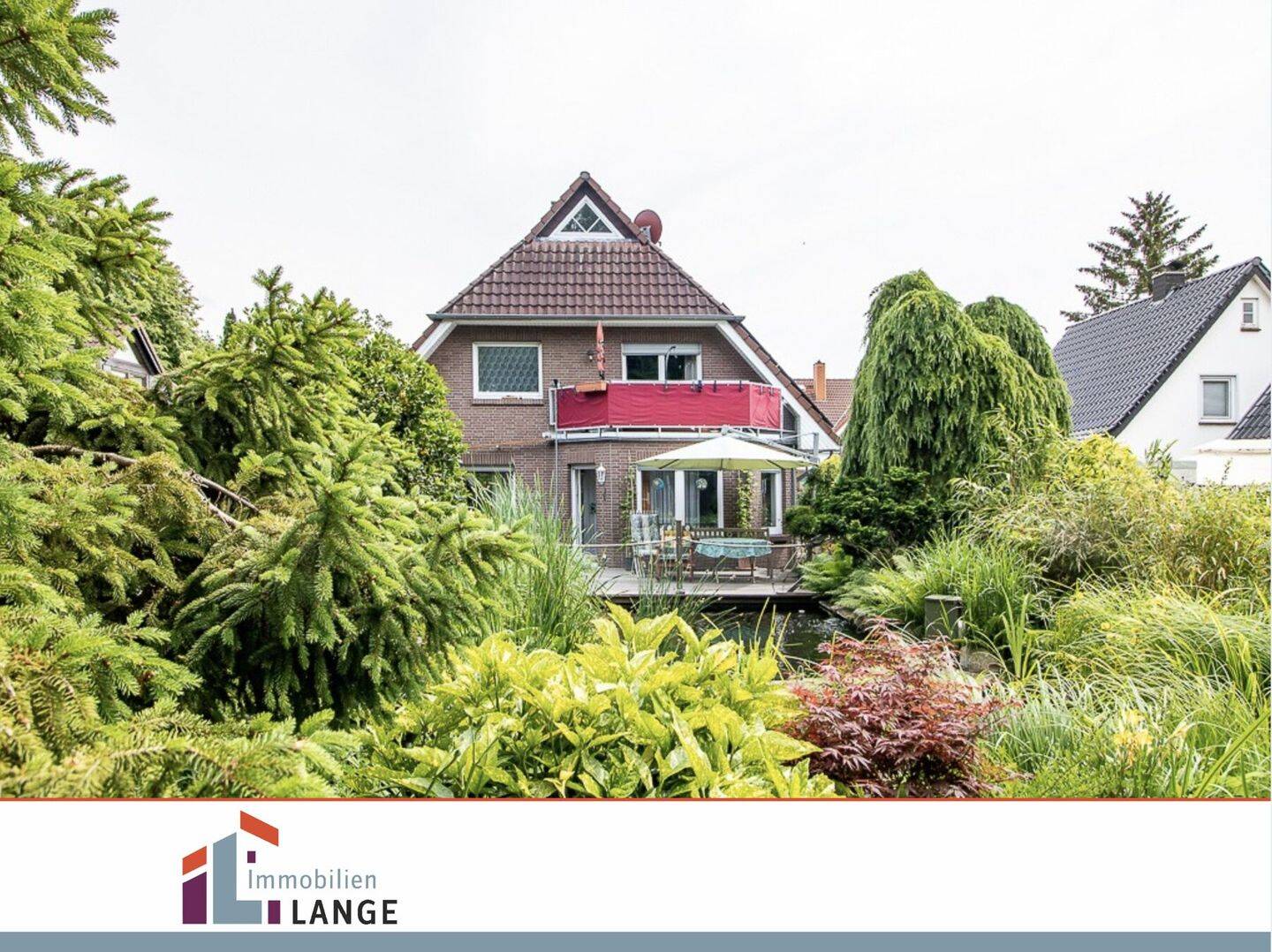 Gepflegtes Einfamilienhaus mit Photovoltaikanlage, Garage und idyllischem Garten, 28832 Achim