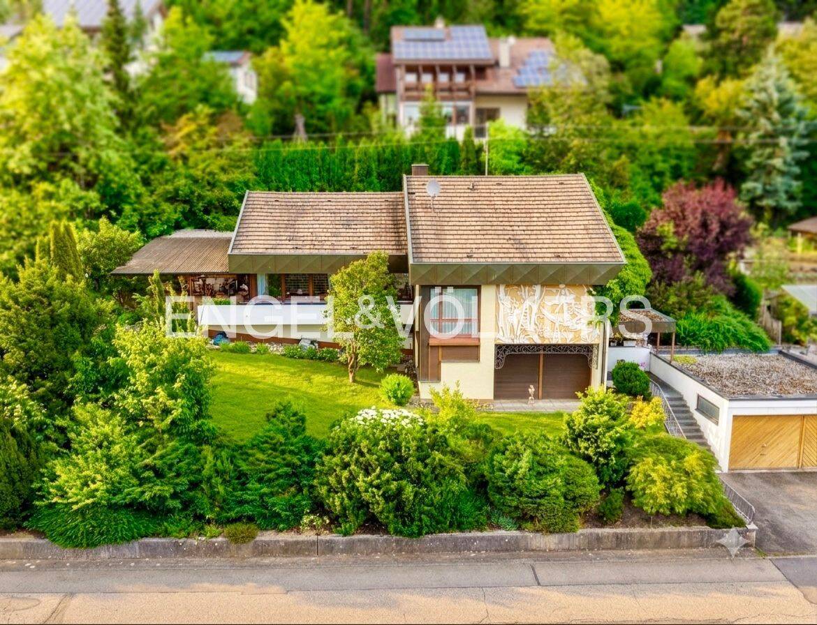 Besonderes Wohnhaus mit großzügigem Grundstück und viel Potenzial, 78736 Epfendorf