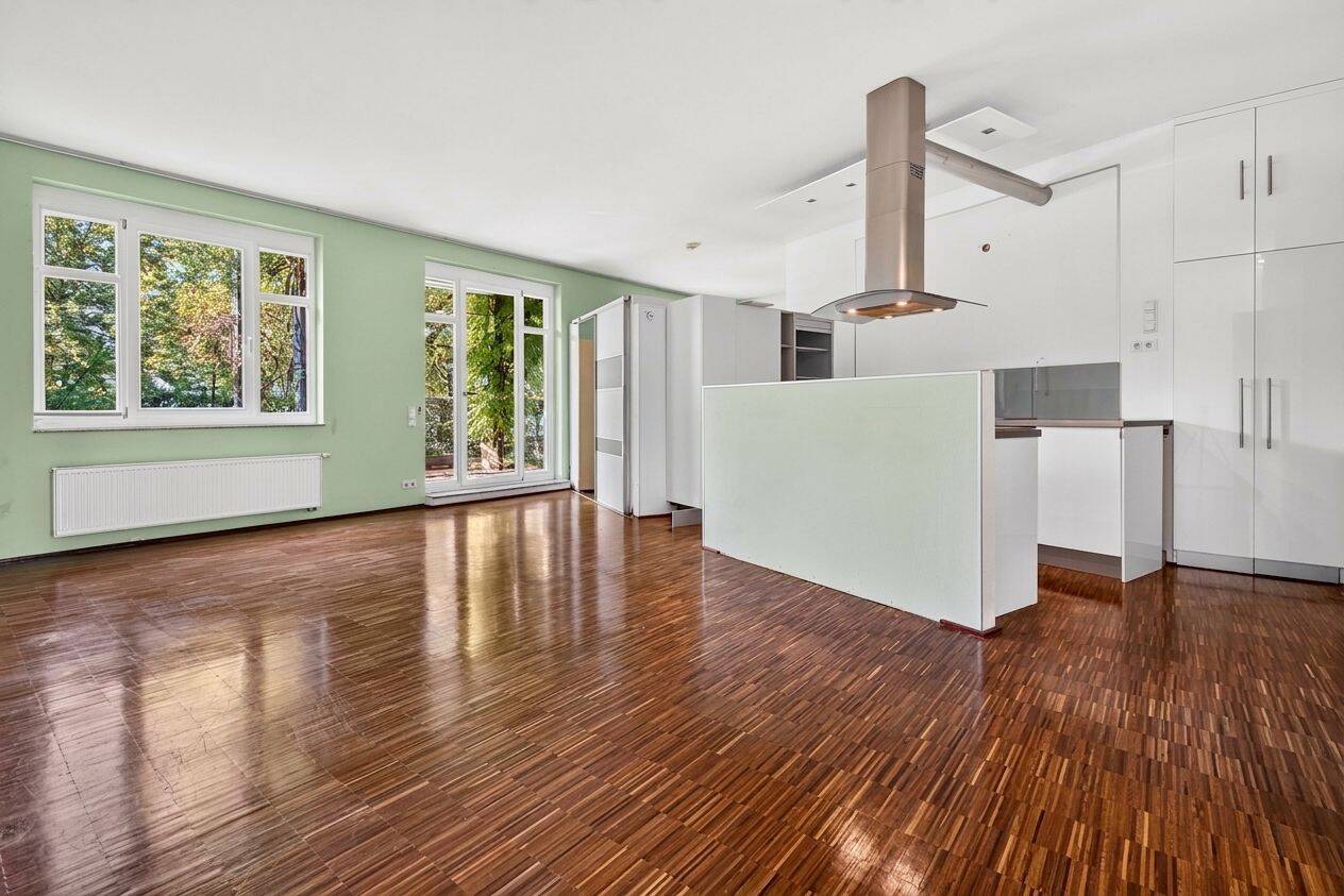 Großzügiges Wohnen mit Loftcharakter und eigenem Garten, 89077 Ulm (Söflingen Weststadt)