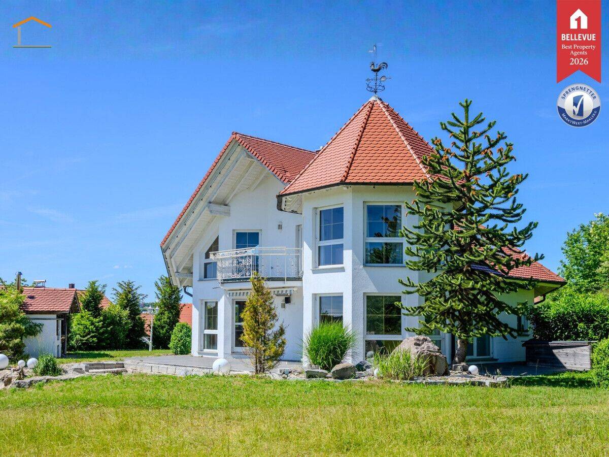 Wohnen, wo die Bebauung endet. Ein Anwesen mit Weitblick., 72469 Meßstetten