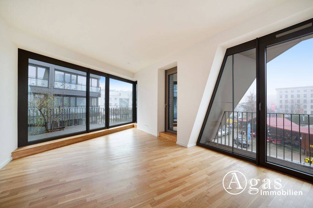Besondere 4 Zimmer Wohnung mit ca. 141m², EBK und tollem Balkon in Berlin-Mitte!, 10117 Berlin (Mitte)