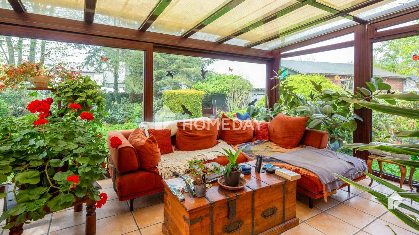 Fast wie DHH: Schicke Maisonette mit SW-Terrasse, Wintergarten, 2 Bädern und Garten | Ruhige Lage, 22889 Tangstedt