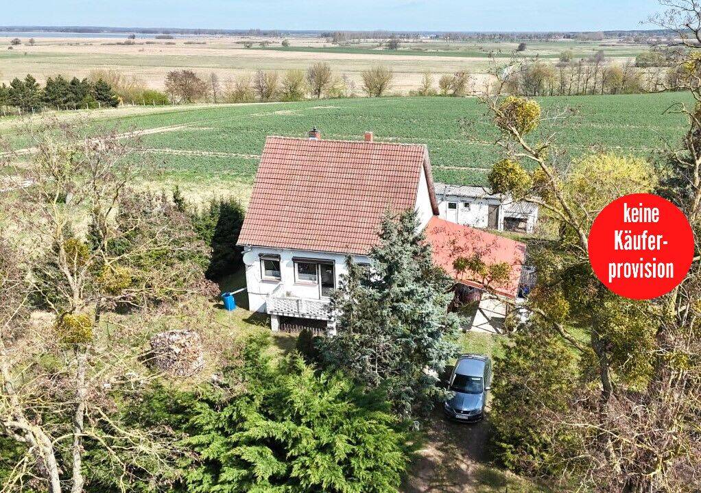 HORN IMMOBILIEN ++ Alleinlage gesucht? Einfamilienhaus, voll unterkellert in Gehren bei Strasburg, 17335 Strasburg (Uckermark)