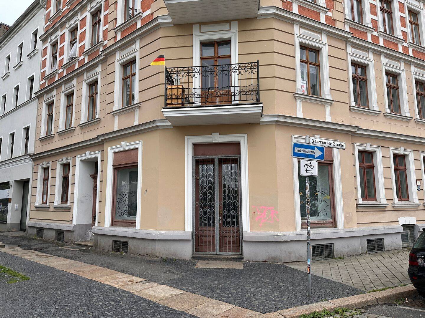 Helle Erdgeschosswohnung mit Altbaucharme und separatem Straßenzugang in der Görlitzer Südstadt, 2826 Görlitz