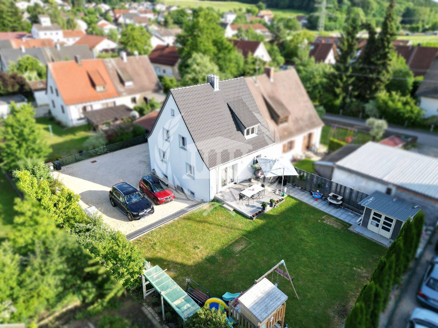 Energetisch sanierte & bezahlbare DHH mit großem Garten & 5 Zimmern auf Erbpachtgrundstück, 84072 Au i.d. Hallertau (Au)