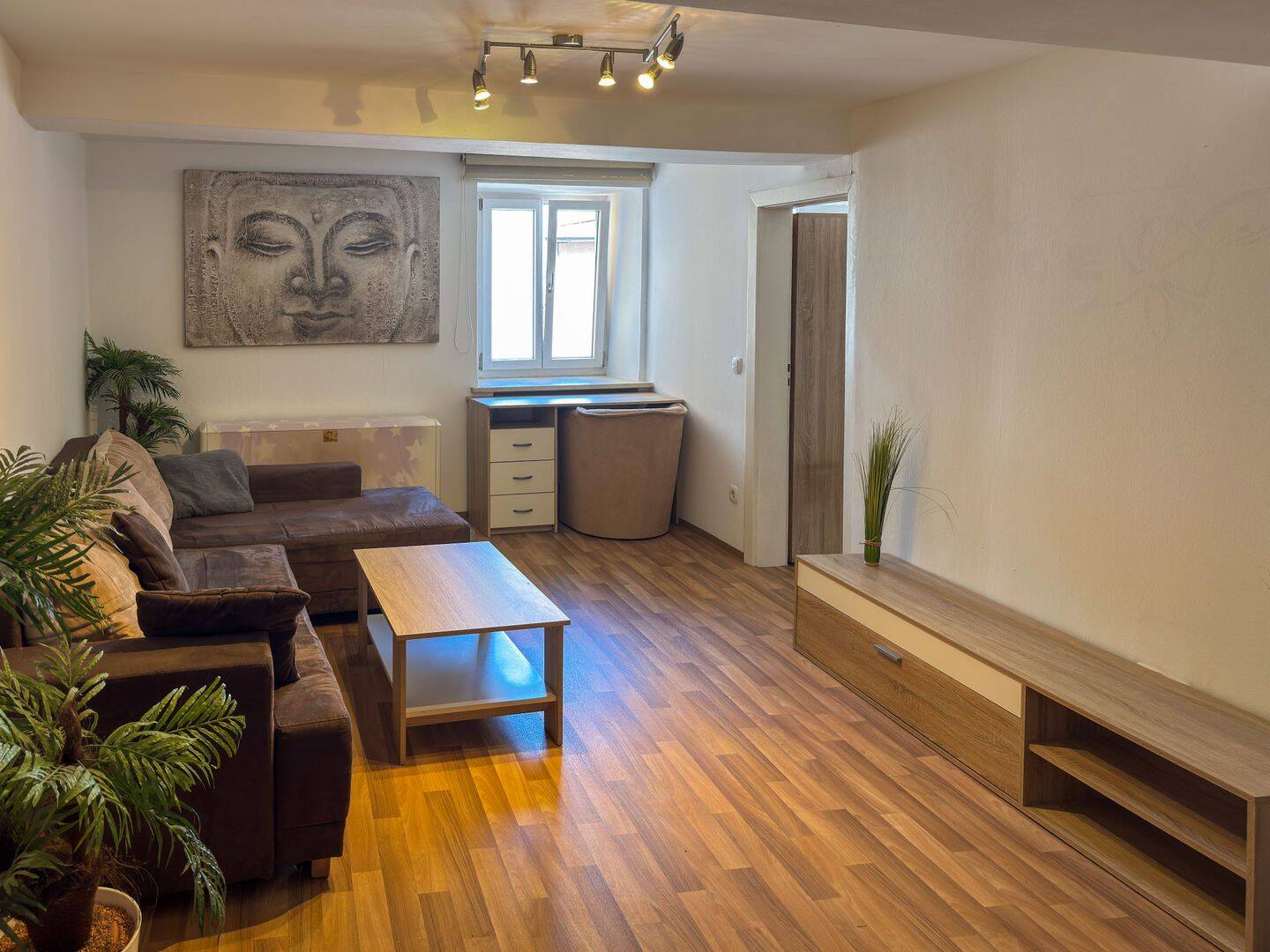 Charmante 2-Zimmer-Altstadtwohnung in denkmalgeschütztem Wohnhaus, 84489 Burghausen