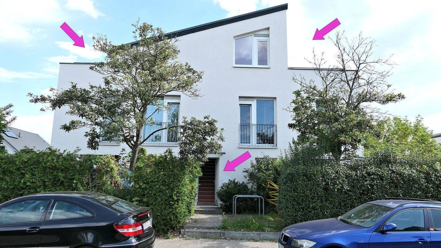 Trendige Dachgeschoss-Wohnung mit zwei Terrassen, 13127 Berlin (Pankow)