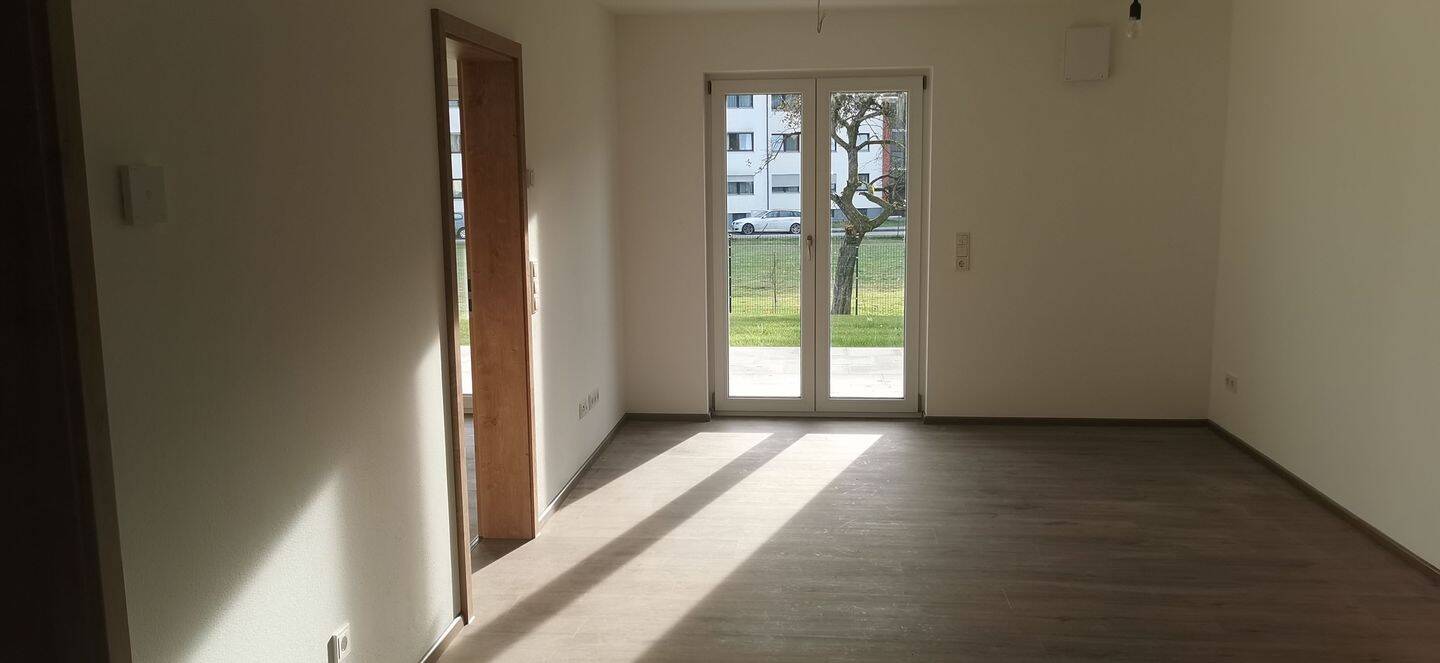 Moderne 2 – Zimmer Wohnung in Neubau Wohnanlage in Pfarrkirchen in zentraler stadtnaher Lage, 84347 Pfarrkirchen