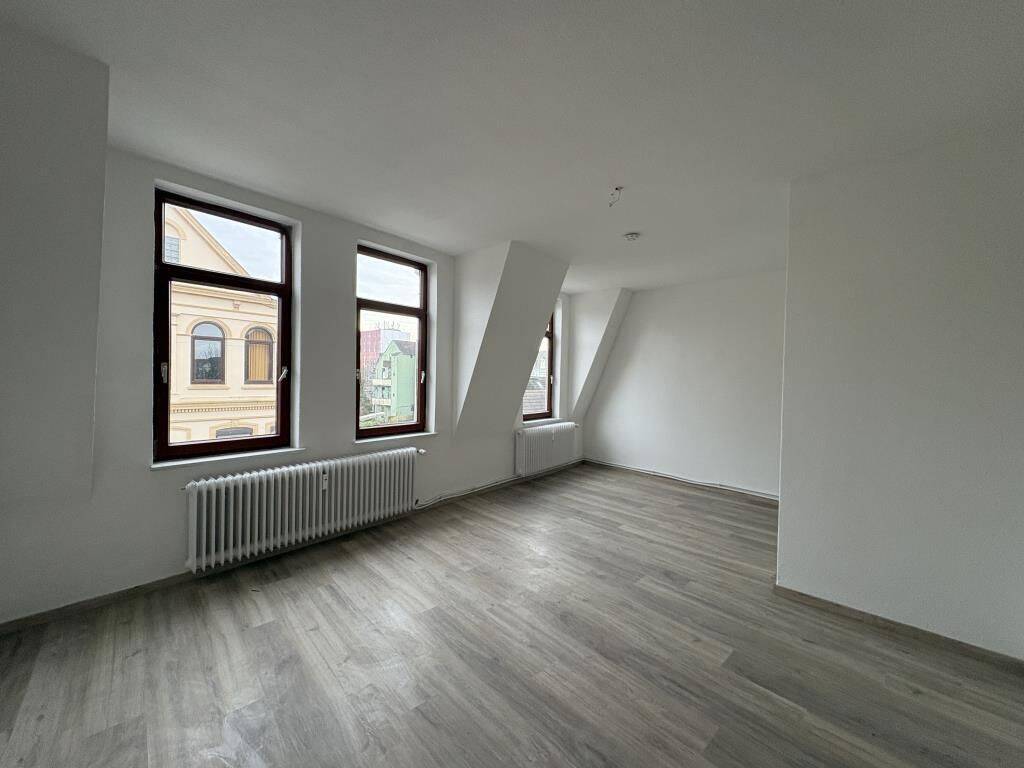 Renovierte 2 Zimmerwohnung mit Altbaucharme!, 27576 Bremerhaven (Lehe Mitte)