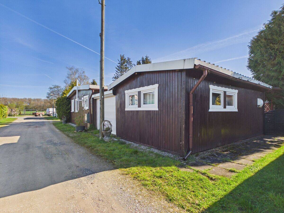 Renoviertes ebenerdiges Ferienhaus mit Erstwohnsitz, 29693 Böhme