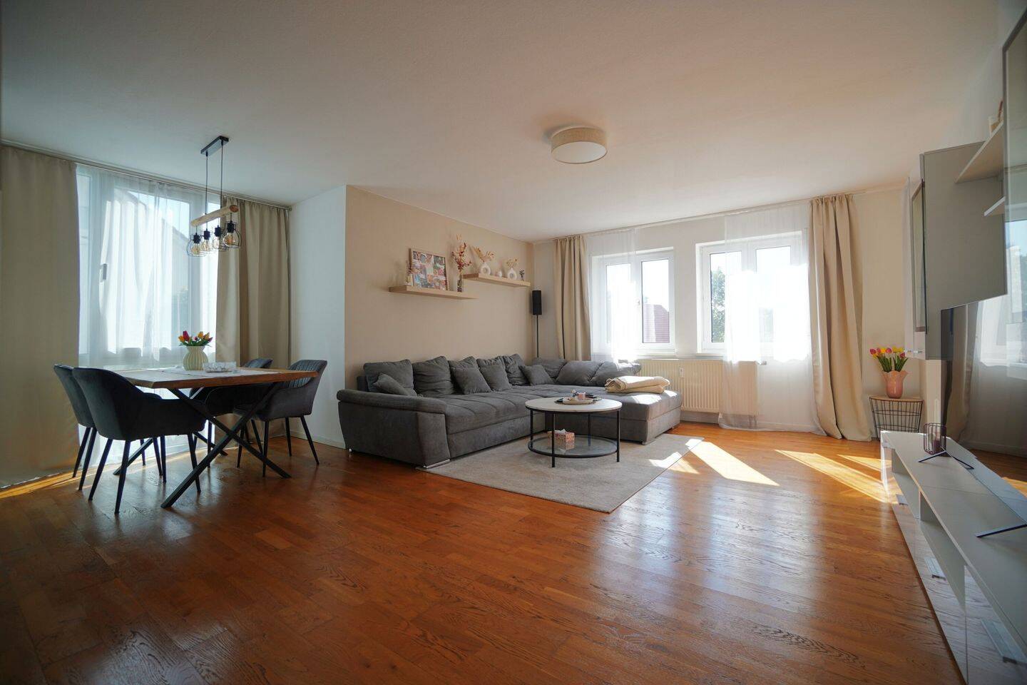 *Provisionsfrei* – Angenehme und helle 3-Zimmer-Wohnung in ruhiger Lage vonKehl-Neumühl, 77694 Kehl