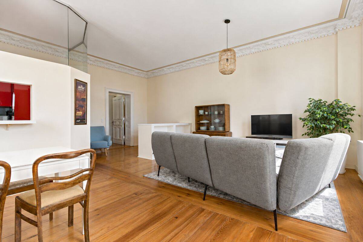 Traumhafte 2-Raumwohnung mit Einbauküche und Stuck im Mühlwegviertel!, 6114 Halle (Saale) (Am Wasserturm Giebichenstein Innenstadt Paulusviertel Trotha)