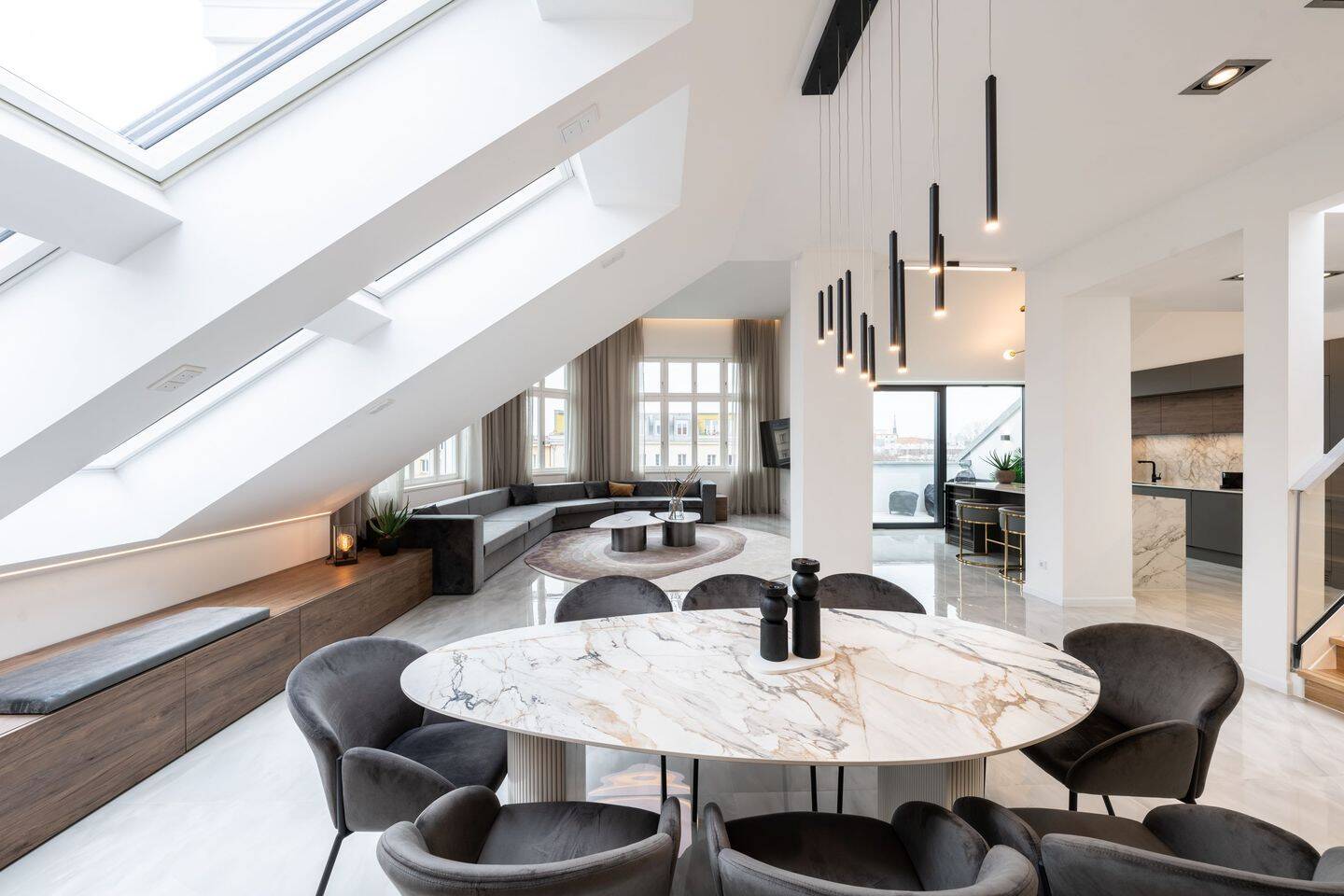 Außergewöhnliche 4-Zimmer-Penthouse-Wohnung mit zwei Terrassen in Berlin Mitte, 10115 Berlin (Mitte Wedding)