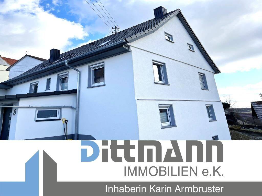 Einfamilienhaus mit Garten und Garage in Schwenningen/Heuberg, 72477 Schwenningen