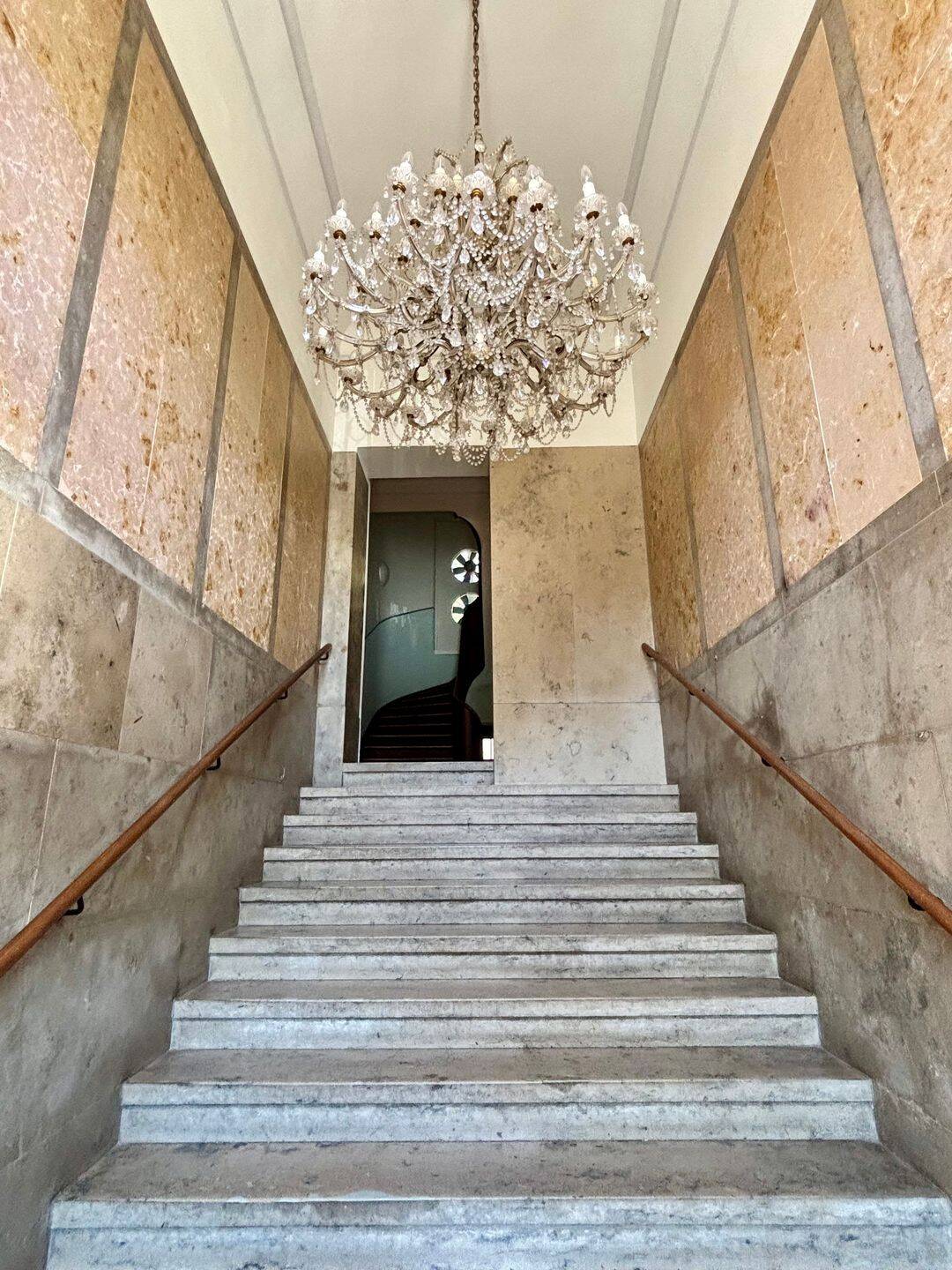 Exklusive Altbau-Wohnung mit Terrasse und Garten, besonderen Details, bevorzugter Lage Nürnberg Zentrum!, 90489 Nürnberg (Gärten bei Wöhrd Rennweg Veilhof Wöhrd)