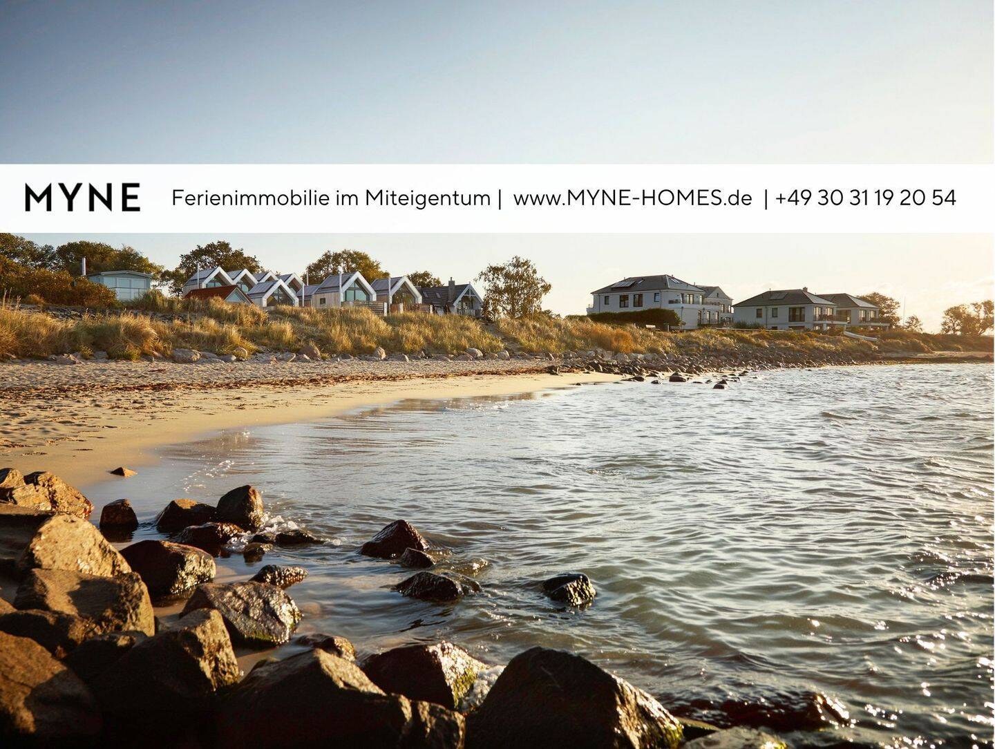 Ferienimmobilie im Miteigentum: Moderne Strandvilla im Skandi-Look direkt am Meer mit Blick auf die Ostsee, 23769 Fehmarn