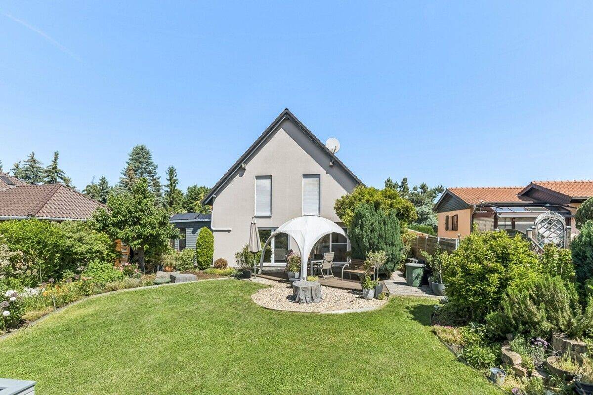Provisionsfrei – Familienfreundliches Haus in gutem Zustand mit sonnigem Garten und Pool, 4178 Leipzig (Burghausen-Rückmarsdorf Böhlitz-Ehrenberg)