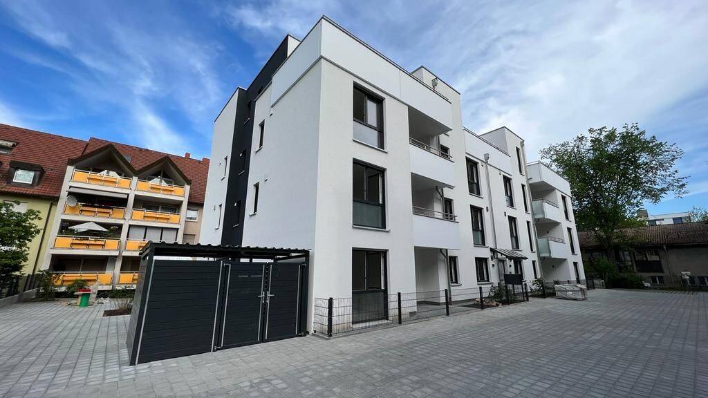 Gehobene 3-Zimmer-Wohnung mit Süd-West-Terrasse in 2. Reihe, 90439 Nürnberg (Großreuth bei Schweinau Schweinau Sankt Leonhard Sündersbühl)