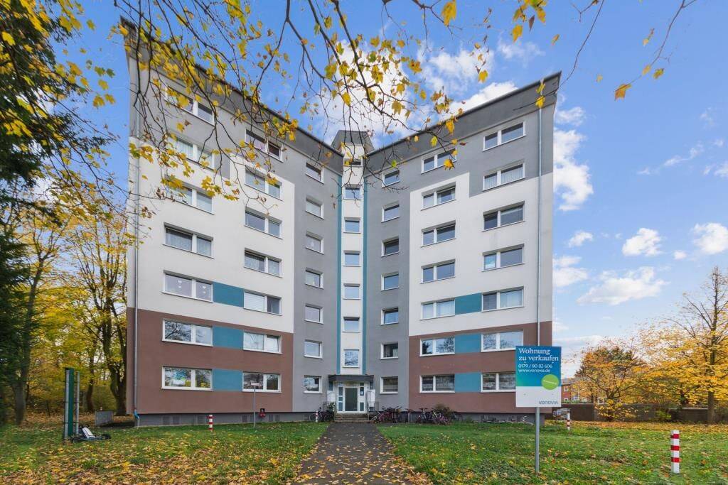 Modernisierte 4.-Zi.-Eigentumswohnung in gepflegter Wohnanlage mit Aufzug und Garage, 50859 Köln (Lindenthal Lövenich Weiden Widdersdorf)
