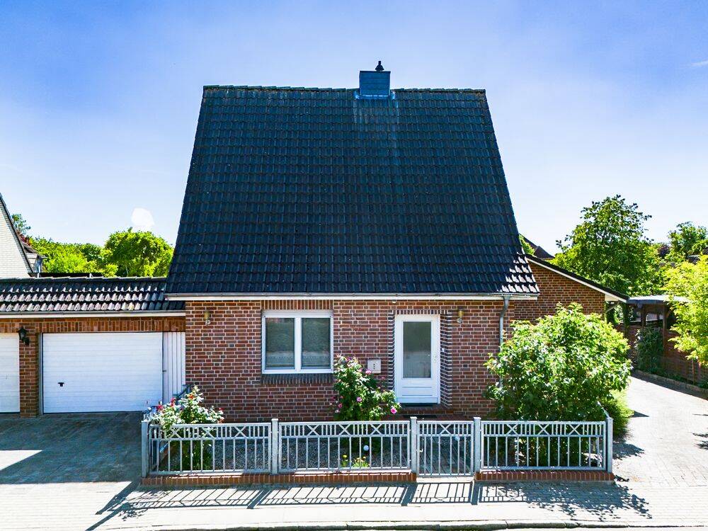 Grünes Paradies in Lauenburg – Einfamilienhaus mit sonnigem Garten, 21481 Lauenburg/Elbe