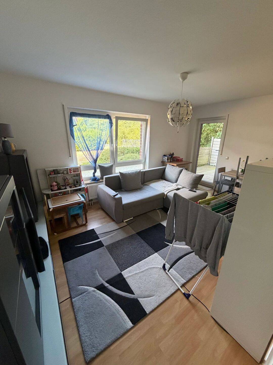Helle 2-Zimmer-Wohnung mit Terrasse in Köln-Holweide, 51067 Köln (Mülheim Buchheim Dellbrück Holweide)