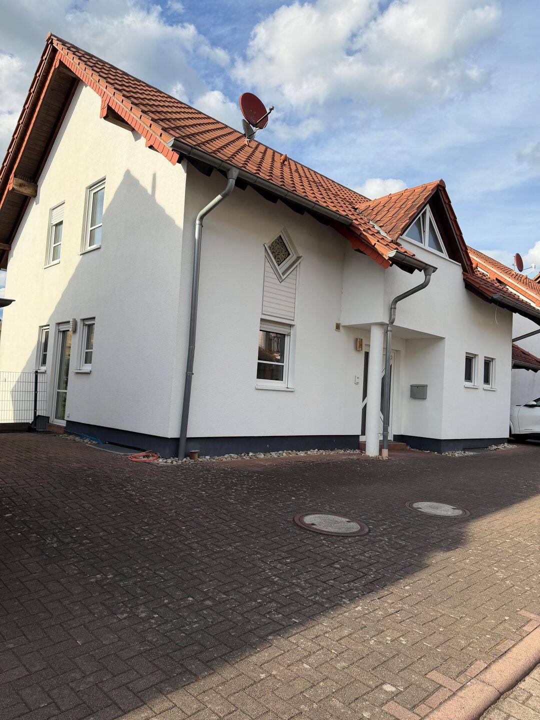 Sehr schönes attraktives Einfamilienhaus mit Weitblick, 66909 Henschtal
