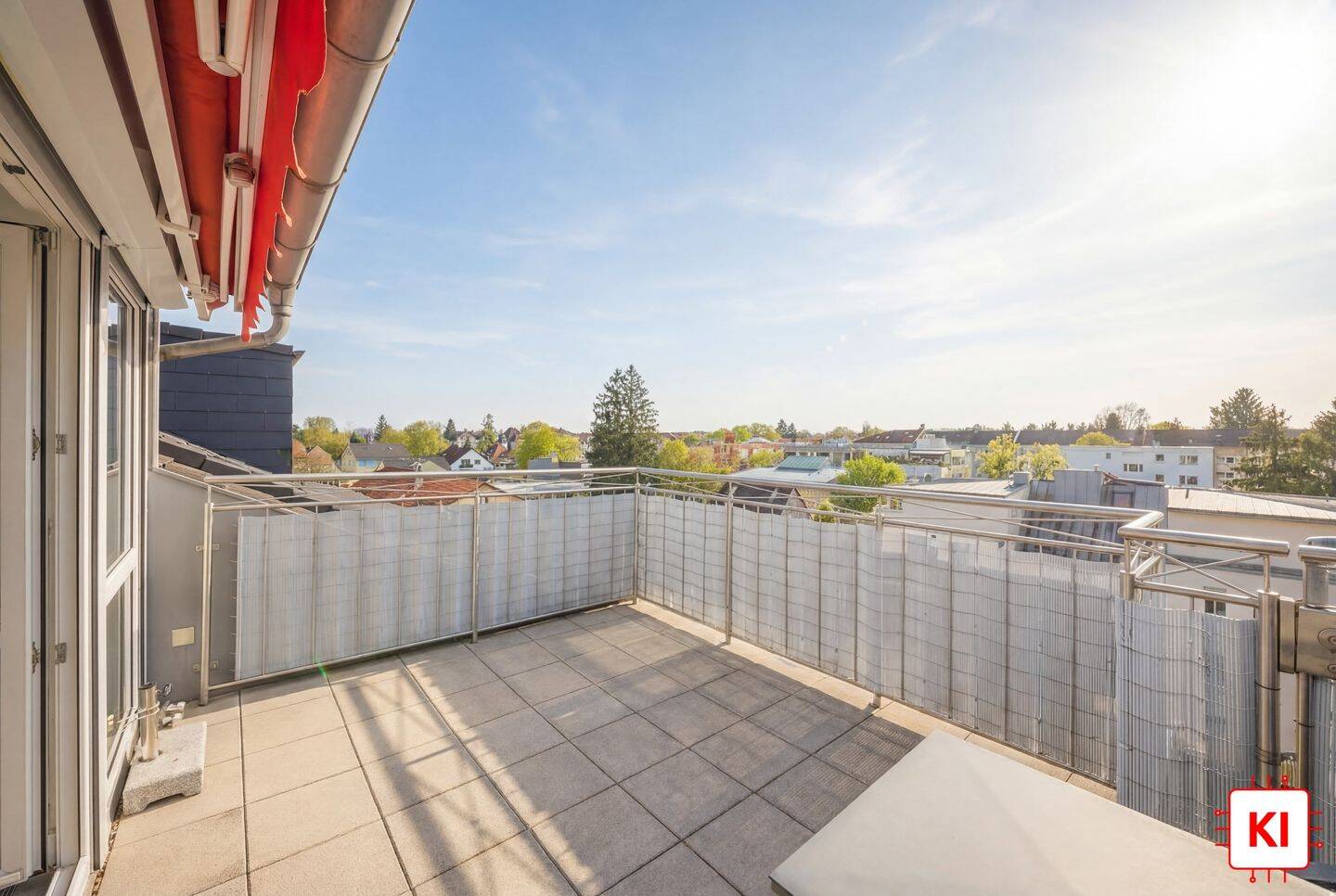 Außergewöhnliche Dachterrassenwohnung mit 118 m² Wohnfläche, Südausrichtung und Lift, 81673 München (Berg am Laim)