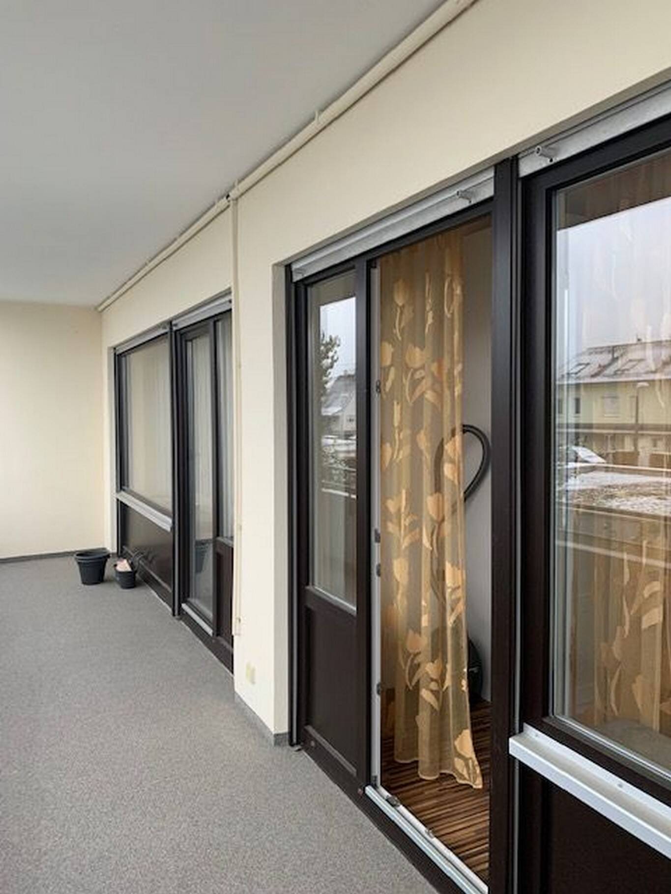 Möbliertes 2-Zi-Apartment an Einzelperson oder Paar im Sindelfingen, 71063 Sindelfingen