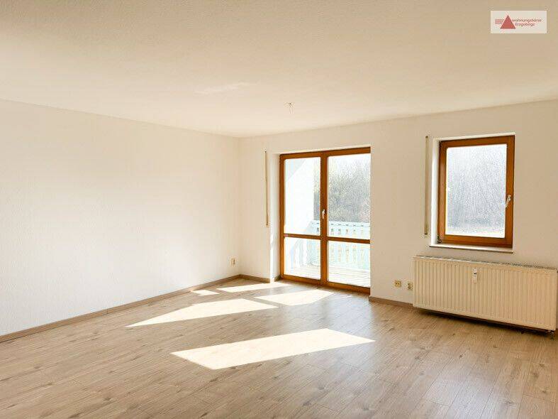 3-Raum Erdgeschosswohnung mit Balkon und Stellplatz im Herzog-Georg-Ring!, 9456 Annaberg-Buchholz