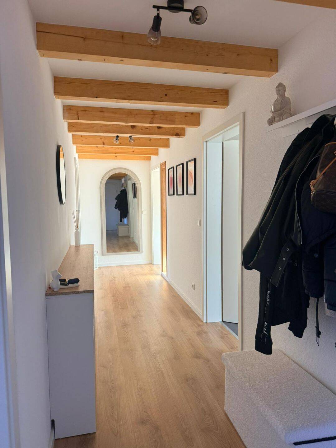 Neuwertige DG Wohnung, 37120 Bovenden