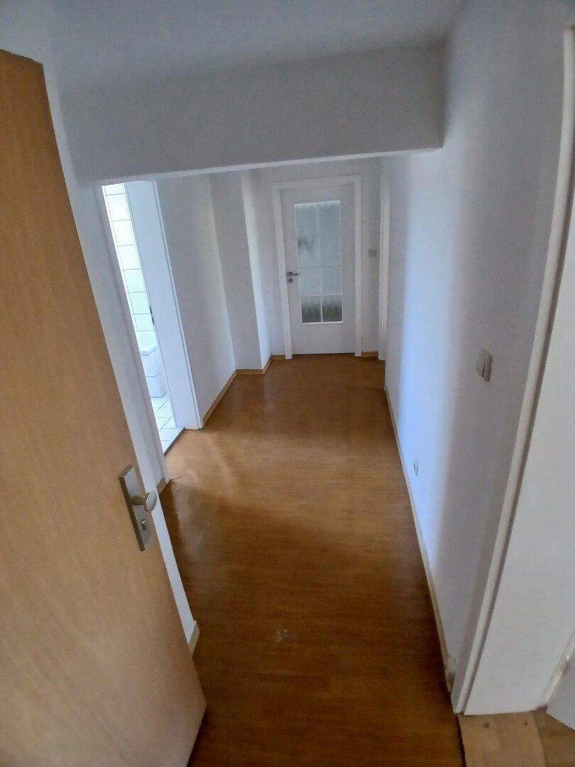 Schöne 4-Zimmerwohnung zentral gelegen zu vermieten, 6366 Köthen (Anhalt)