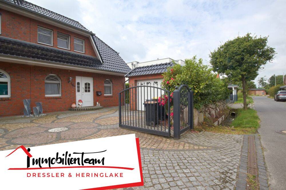 Feldrandlage von Halstenbek: Komfortable Doppelhaushälfte mit Garten, Garage und Ausbaupotenzial, 25469 Halstenbek